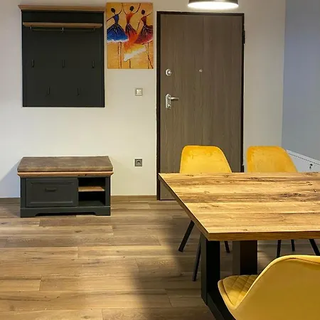 Apartment Corner
